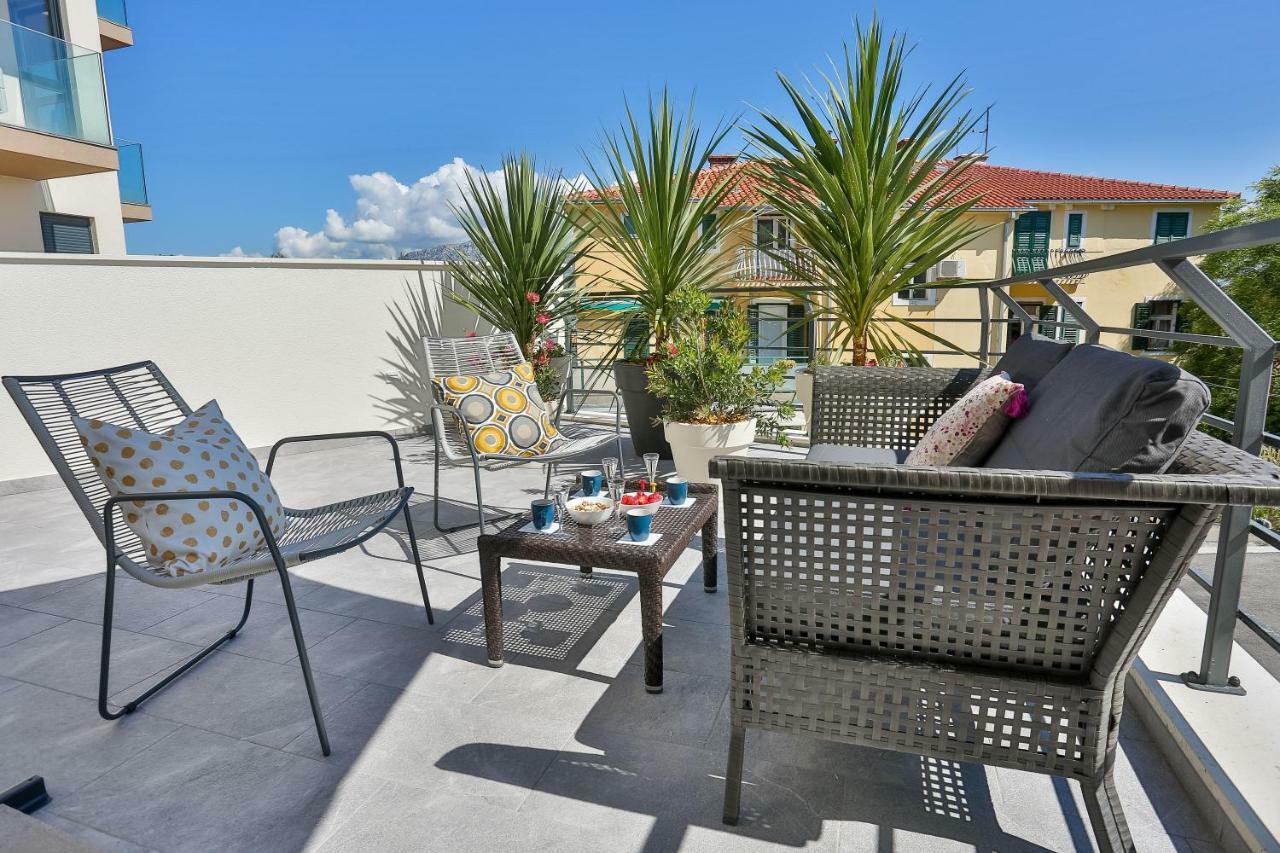 Luxury Urban Villa Apartments With Jacuzzi Split Exterior foto