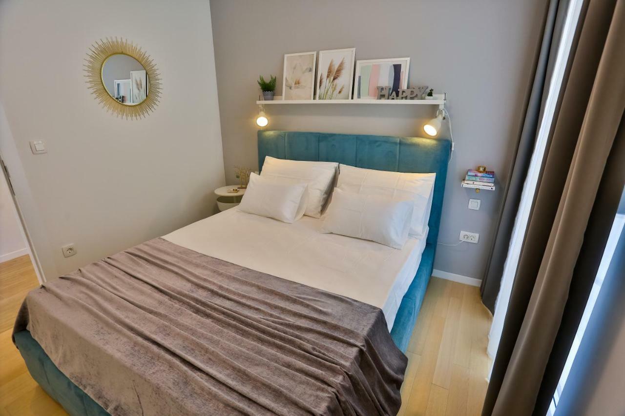 Luxury Urban Villa Apartments With Jacuzzi Split Exterior foto